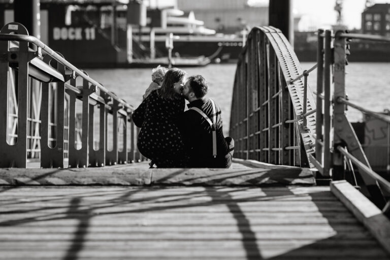 Oliver & Svenya – Hochzeitsshooting am Hamburger Hafen